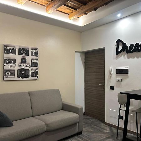 Davinci Apartament Near Duomo Milão Exterior foto